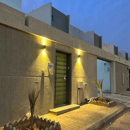 Independent Villa, 3 Floors, 5 Bedrooms, 6 Bathrooms Riad Exterior foto