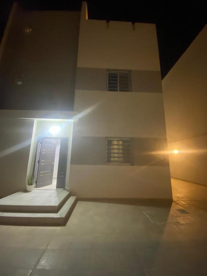 Independent Villa, 3 Floors, 5 Bedrooms, 6 Bathrooms Riad Exterior foto