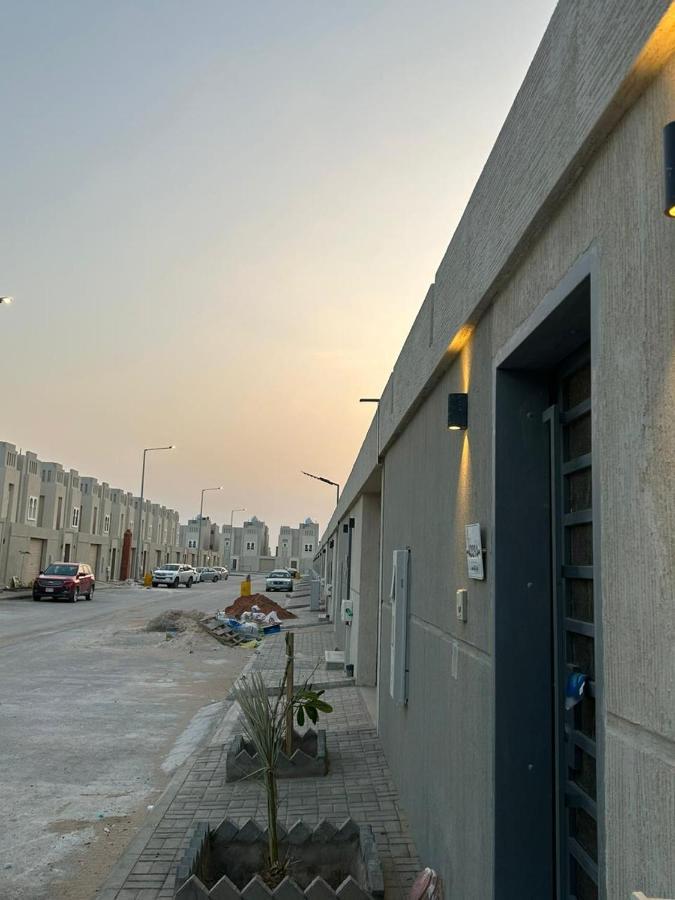 Independent Villa, 3 Floors, 5 Bedrooms, 6 Bathrooms Riad Exterior foto