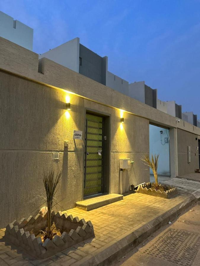 Independent Villa, 3 Floors, 5 Bedrooms, 6 Bathrooms Riad Exterior foto